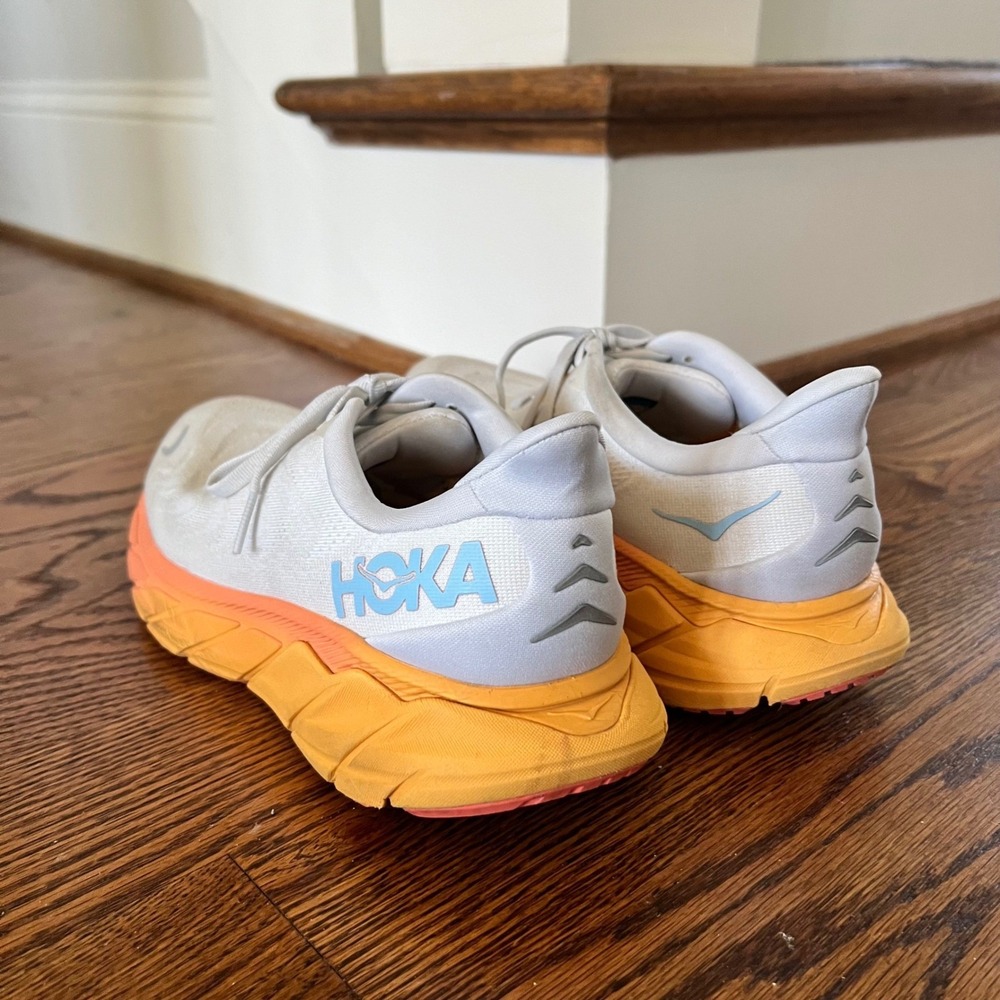 Hoka One One Arahi 6 Womens 9 Nimbus Cloud Blue Fog Yellow 1123195 NCBDB - Picture 11 of 15